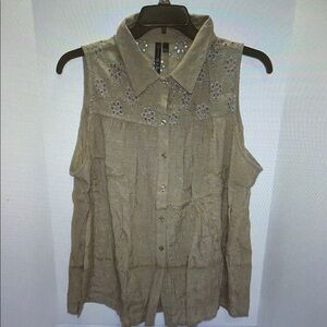 Women's Sleeveless Tan Top